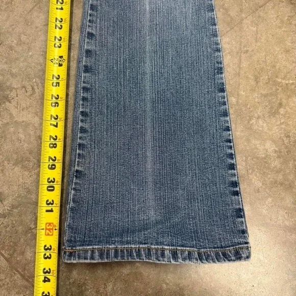 Vintage Aeropostal Medium Wash Flared Y2K Jeans Size 3/4 - Picture 6 of 8